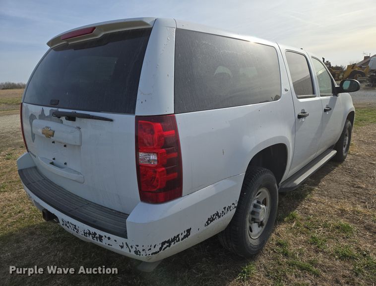 image for item EN8822 2007 Chevrolet Suburban 2500 SUV