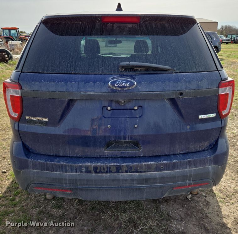 image for item EN8827 2017 Ford Explorer Police Interceptor SUV