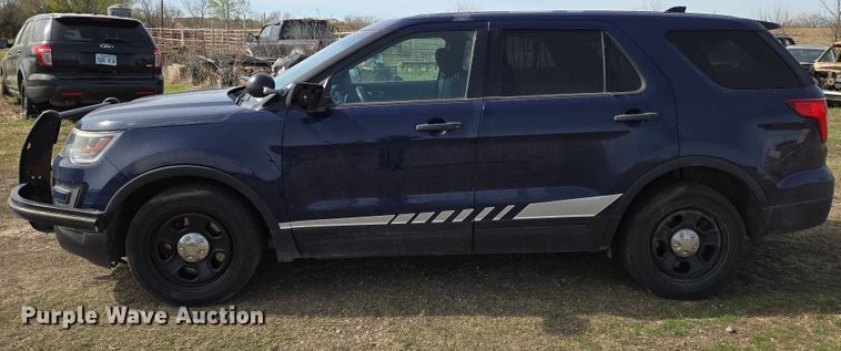 image for item EN8827 2017 Ford Explorer Police Interceptor SUV