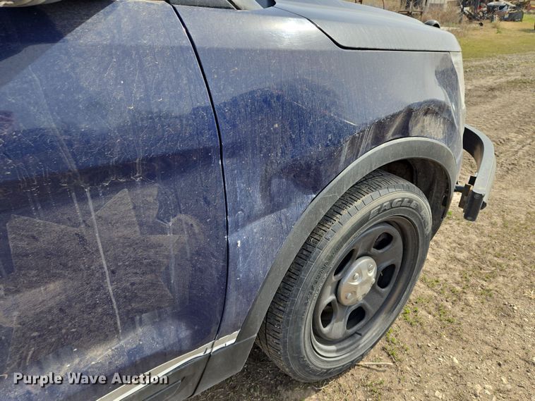 image for item EN8827 2017 Ford Explorer Police Interceptor SUV