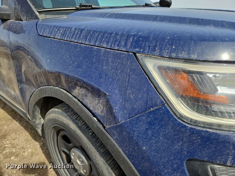 image for item EN8827 2017 Ford Explorer Police Interceptor SUV