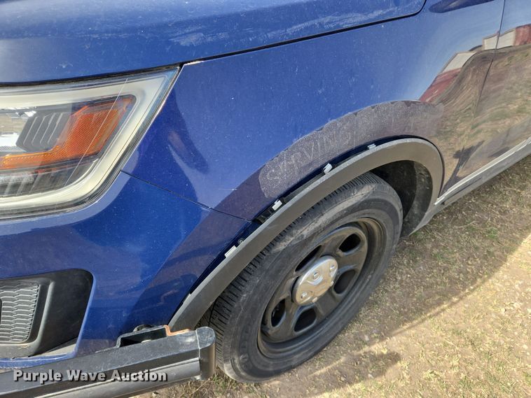 image for item EN8827 2017 Ford Explorer Police Interceptor SUV