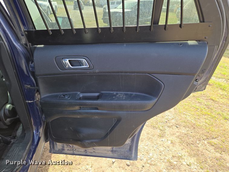 image for item EN8827 2017 Ford Explorer Police Interceptor SUV