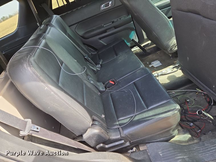 image for item EN8827 2017 Ford Explorer Police Interceptor SUV