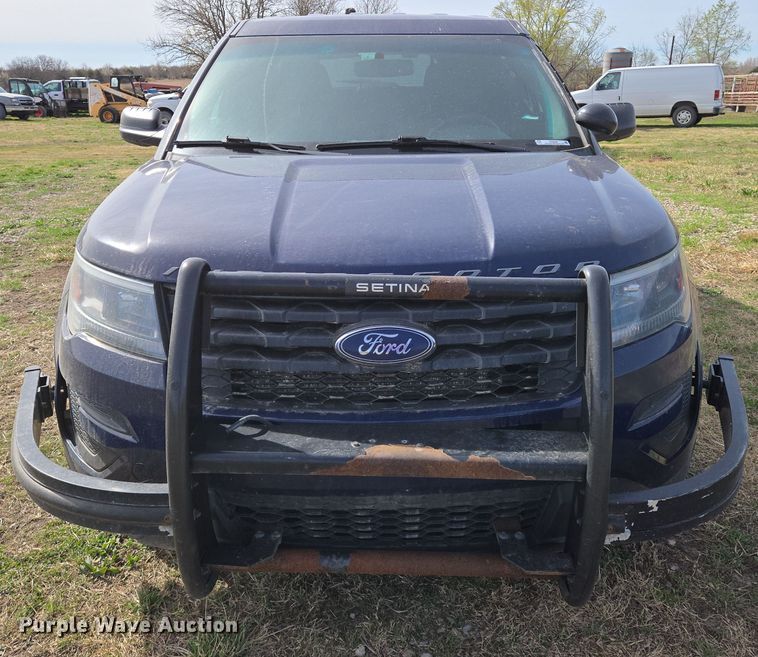 image for item EN8828 2017 Ford Explorer Police Interceptor SUV