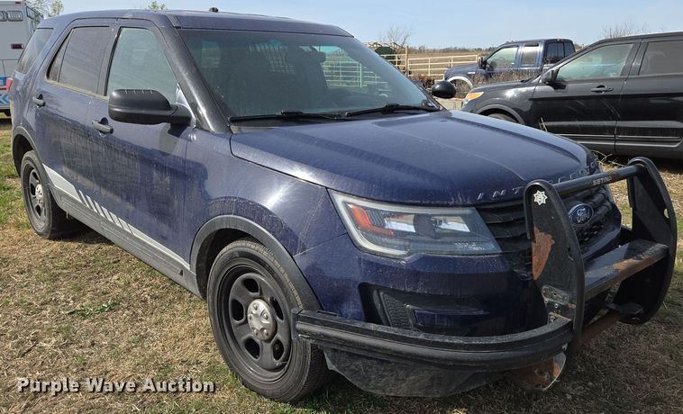 image for item EN8828 2017 Ford Explorer Police Interceptor SUV