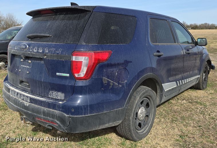 image for item EN8828 2017 Ford Explorer Police Interceptor SUV