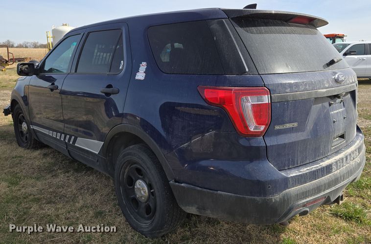 image for item EN8828 2017 Ford Explorer Police Interceptor SUV