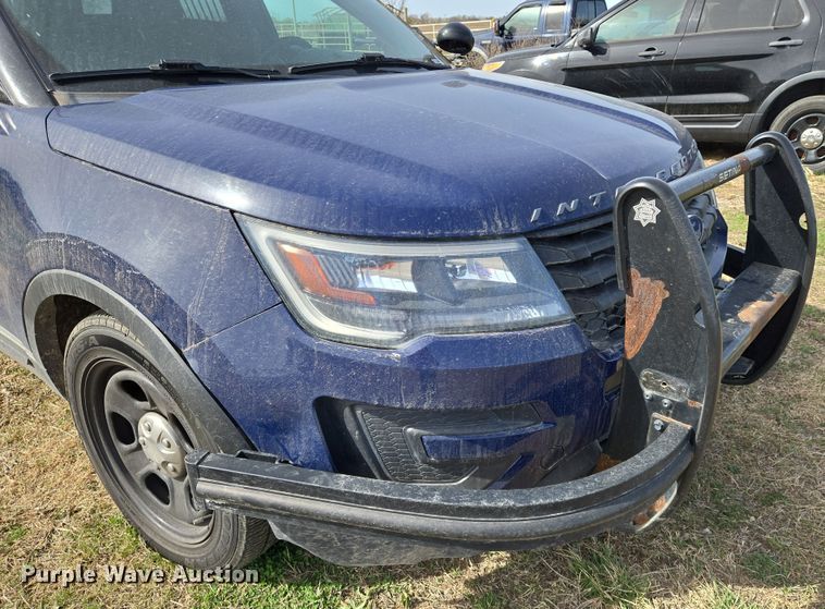 image for item EN8828 2017 Ford Explorer Police Interceptor SUV