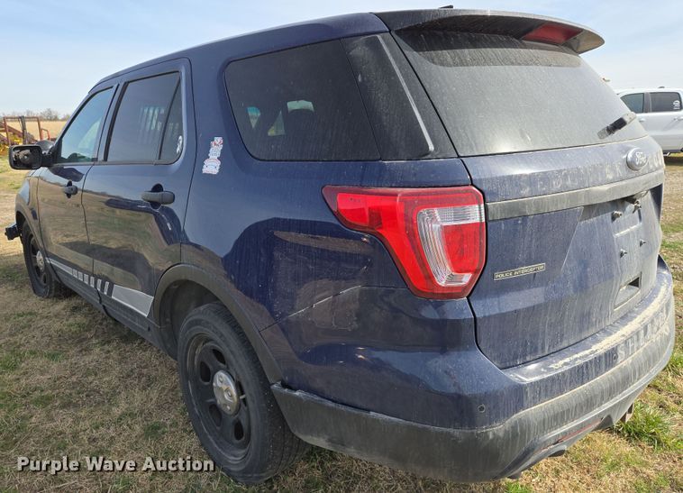 image for item EN8828 2017 Ford Explorer Police Interceptor SUV