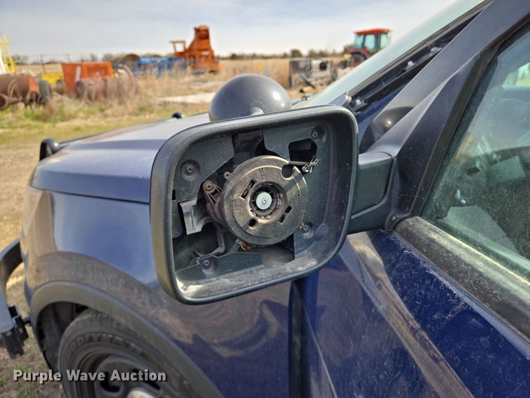 image for item EN8828 2017 Ford Explorer Police Interceptor SUV