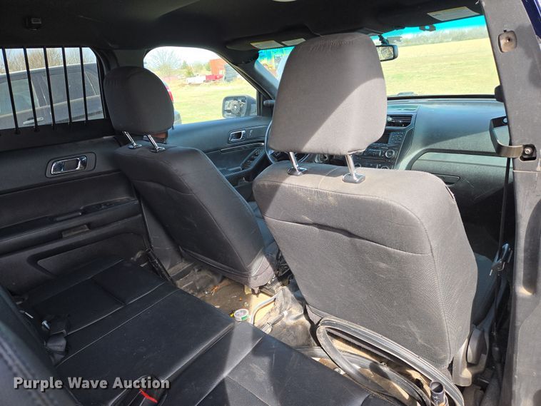 image for item EN8828 2017 Ford Explorer Police Interceptor SUV