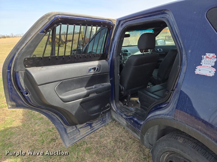 image for item EN8828 2017 Ford Explorer Police Interceptor SUV