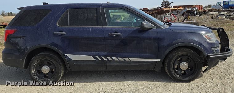 image for item EN8829 2017 Ford Explorer Police Interceptor SUV