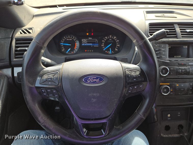 image for item EN8829 2017 Ford Explorer Police Interceptor SUV