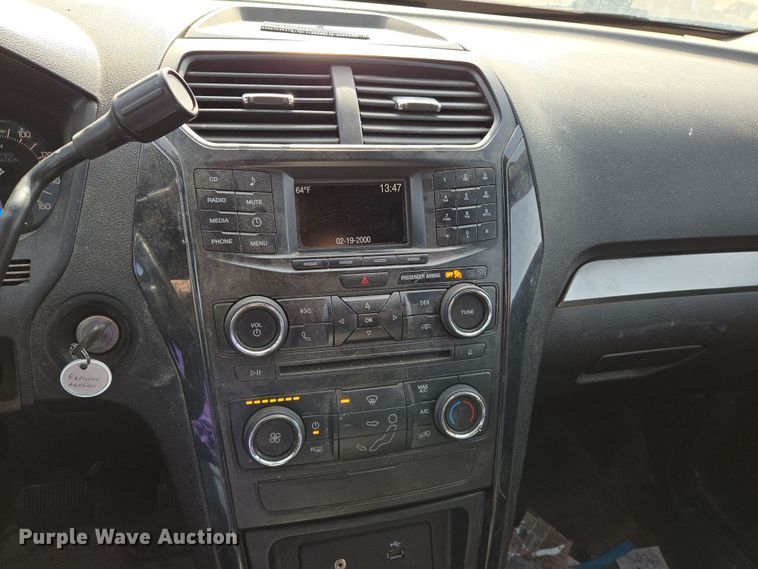 image for item EN8829 2017 Ford Explorer Police Interceptor SUV