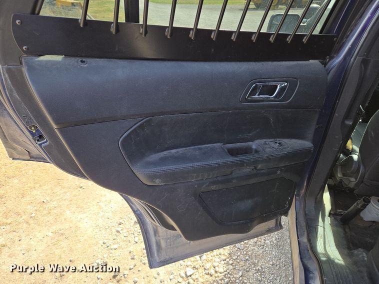 image for item EN8829 2017 Ford Explorer Police Interceptor SUV