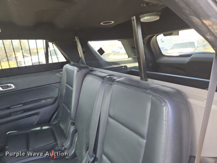 image for item EN8829 2017 Ford Explorer Police Interceptor SUV