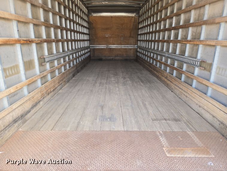 image for item EN8830 2007 Hino 268 box truck