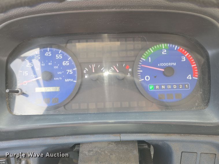 image for item EN8830 2007 Hino 268 box truck