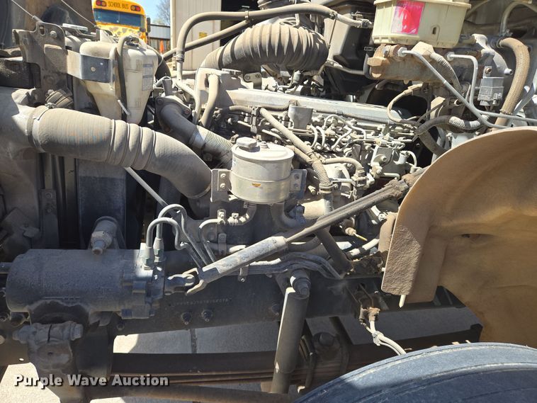 image for item EN8830 2007 Hino 268 box truck