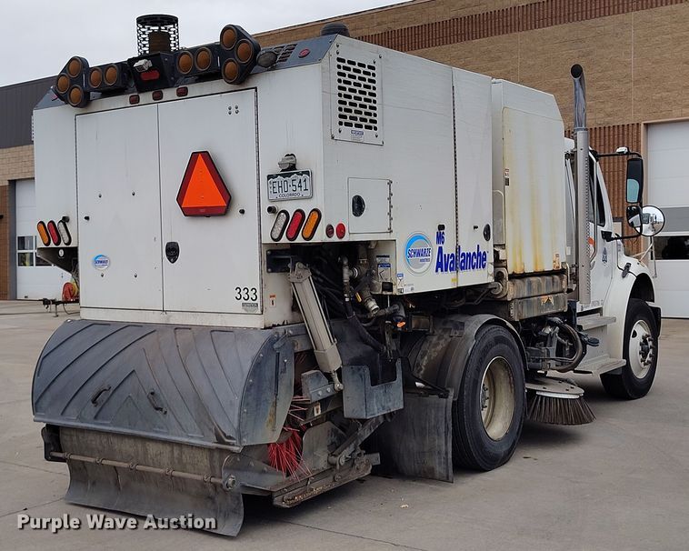 image for item EO9978 2016 Freightliner Business Class M2 street sweeper truck