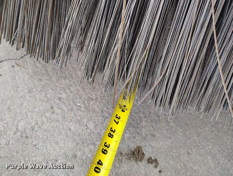 image for item EO9978 2016 Freightliner Business Class M2 street sweeper truck