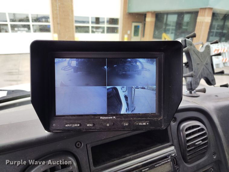 image for item EO9978 2016 Freightliner Business Class M2 street sweeper truck