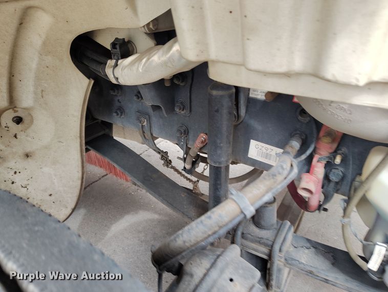 image for item EO9978 2016 Freightliner Business Class M2 street sweeper truck