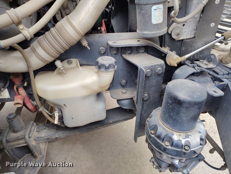 image for item EO9978 2016 Freightliner Business Class M2 street sweeper truck