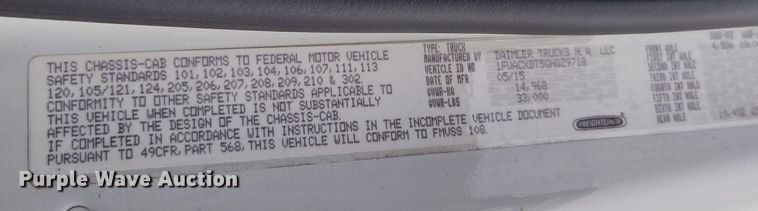 image for item EO9978 2016 Freightliner Business Class M2 street sweeper truck