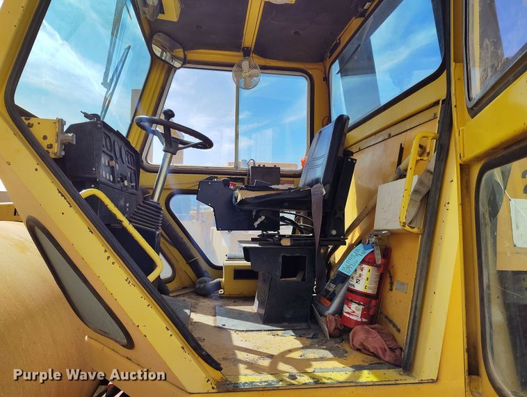 image for item EO9984 1998 Dynapac CA252D single drum vibratory roller