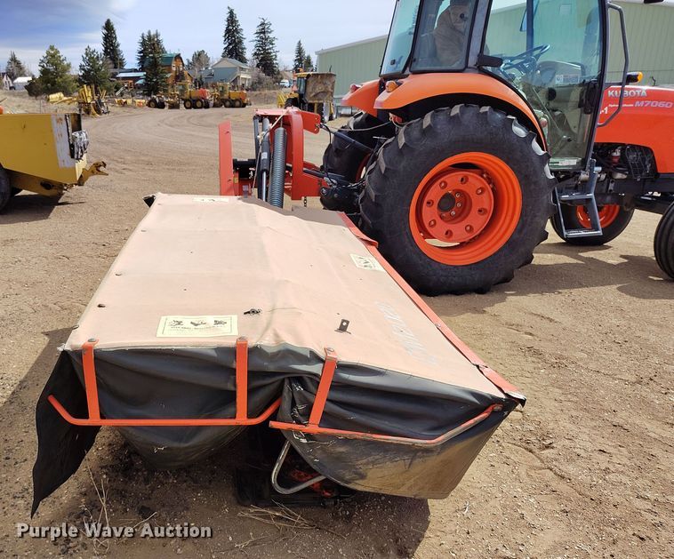 image for item EO9985 2017 Kubota DM2028 disc mower