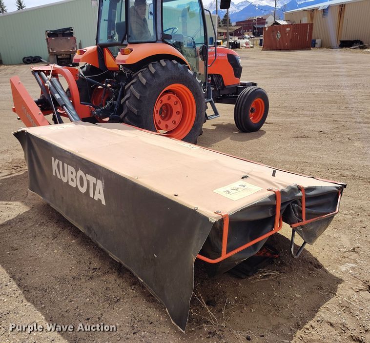 image for item EO9985 2017 Kubota DM2028 disc mower