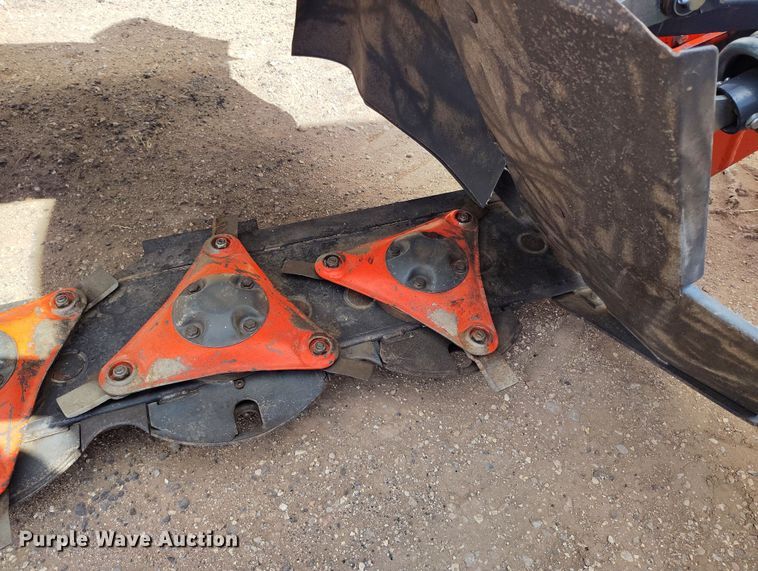 image for item EO9985 2017 Kubota DM2028 disc mower