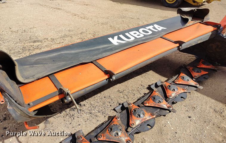 image for item EO9985 2017 Kubota DM2028 disc mower