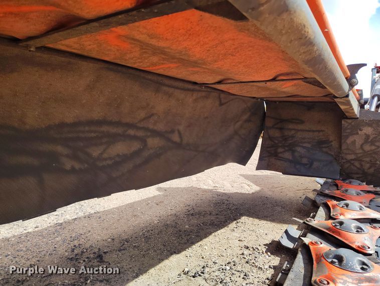 image for item EO9985 2017 Kubota DM2028 disc mower