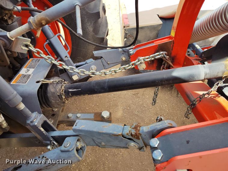 image for item EO9985 2017 Kubota DM2028 disc mower