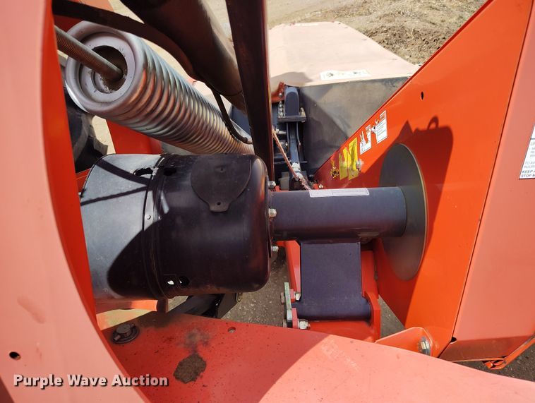 image for item EO9985 2017 Kubota DM2028 disc mower