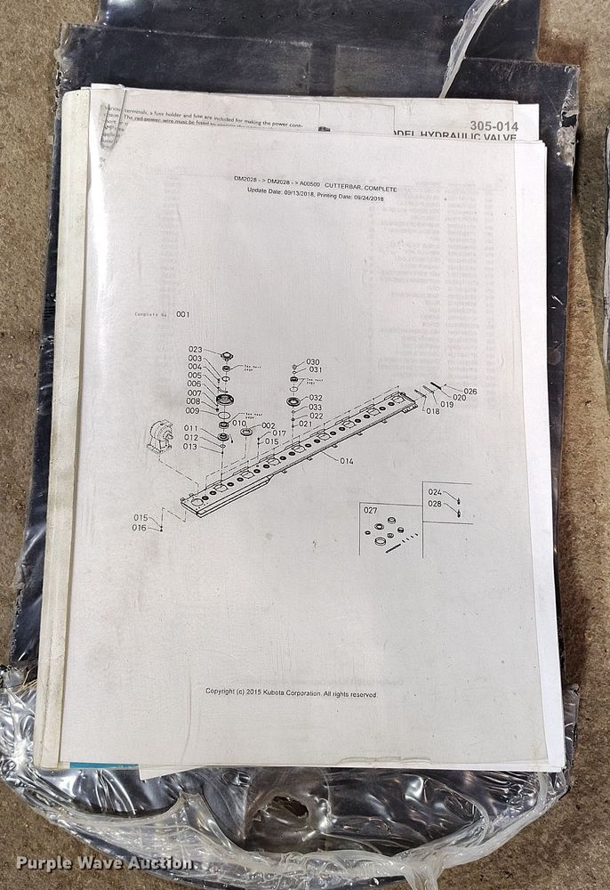 image for item EO9985 2017 Kubota DM2028 disc mower