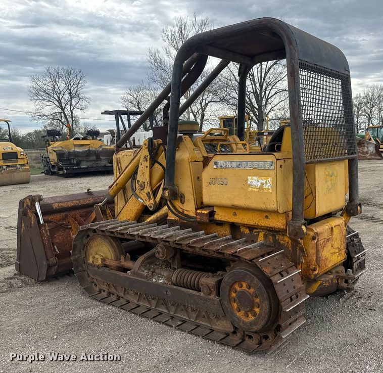 image for item EQ1251 1977 John Deere 555A track loader