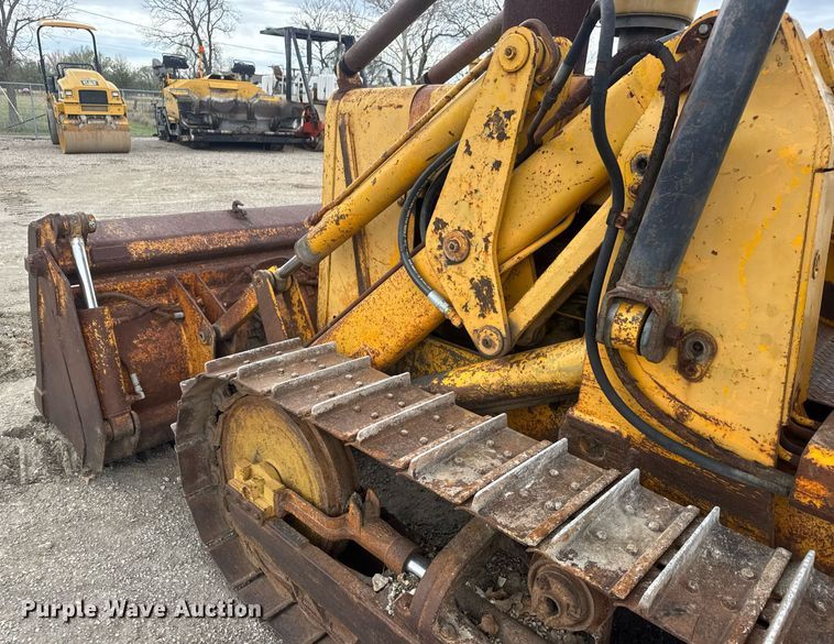 image for item EQ1251 1977 John Deere 555A track loader