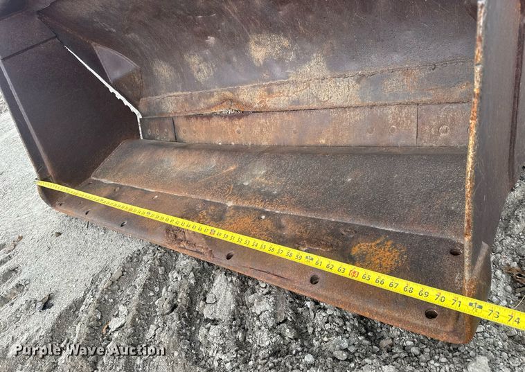 image for item EQ1251 1977 John Deere 555A track loader