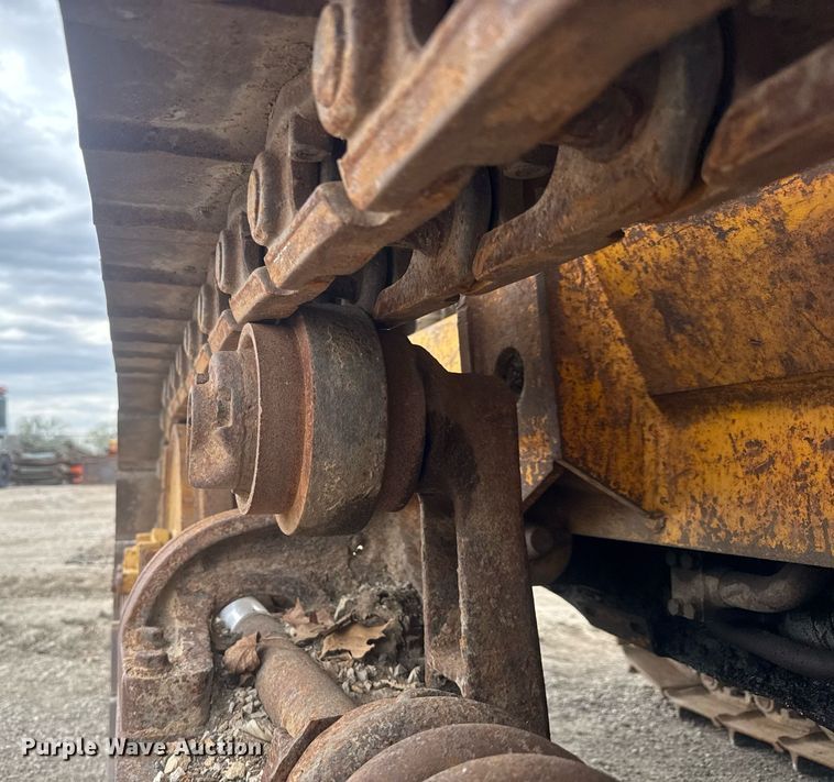 image for item EQ1251 1977 John Deere 555A track loader