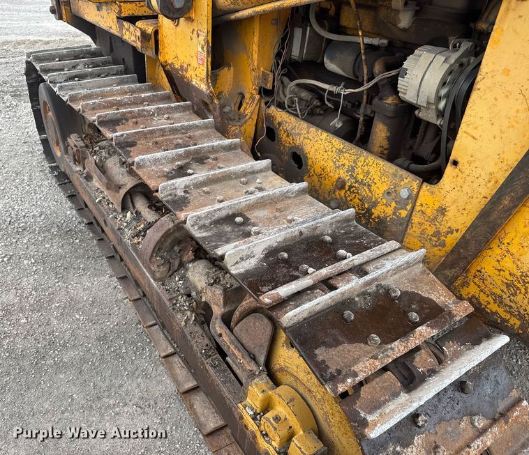 image for item EQ1251 1977 John Deere 555A track loader