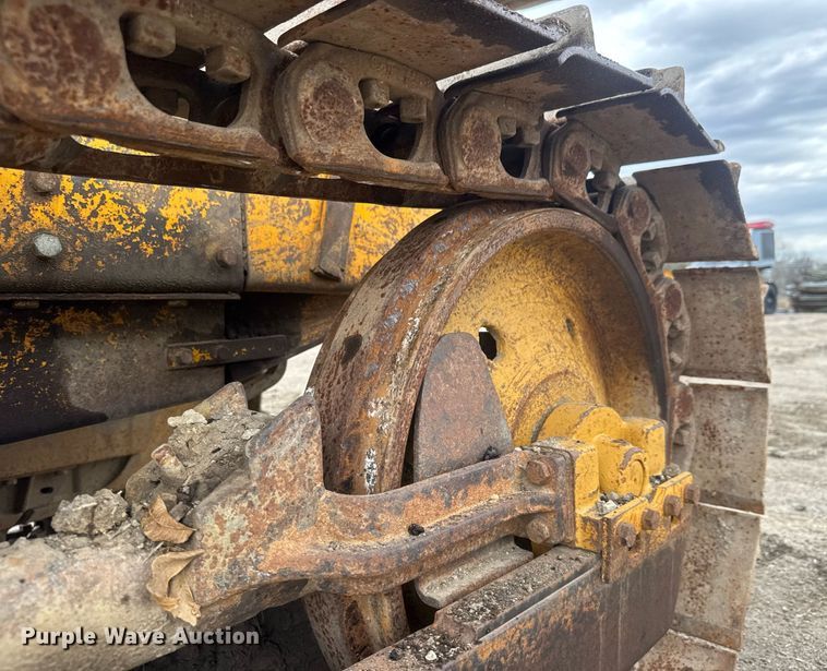 image for item EQ1251 1977 John Deere 555A track loader