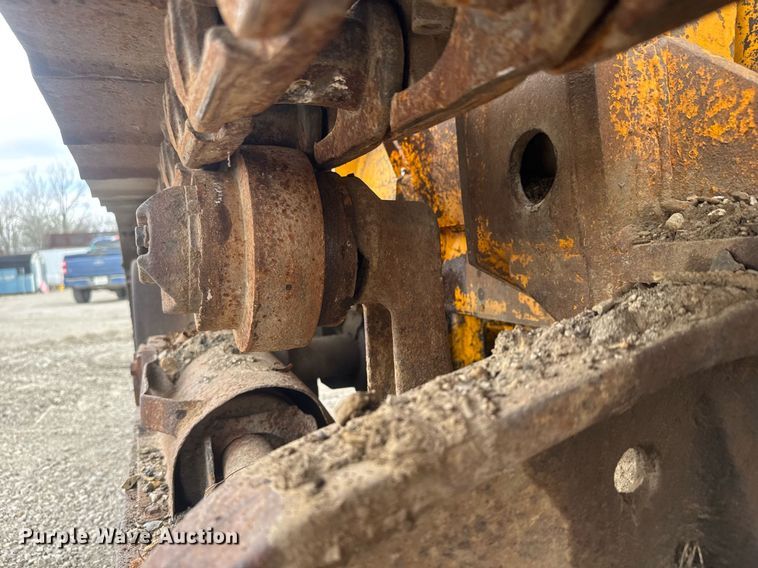 image for item EQ1251 1977 John Deere 555A track loader