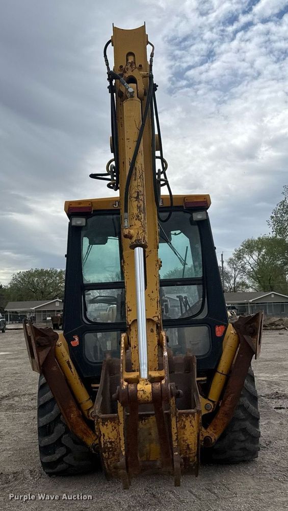 image for item EQ1252 1996 John Deere 310D backhoe
