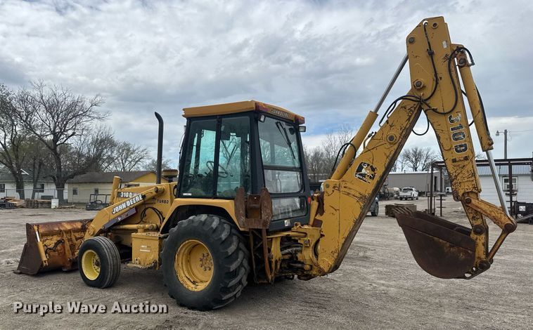 image for item EQ1252 1996 John Deere 310D backhoe