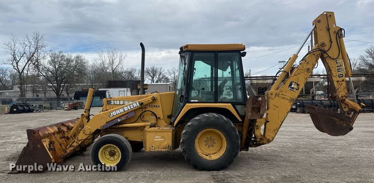 image for item EQ1252 1996 John Deere 310D backhoe